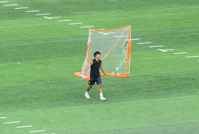 办首届体育